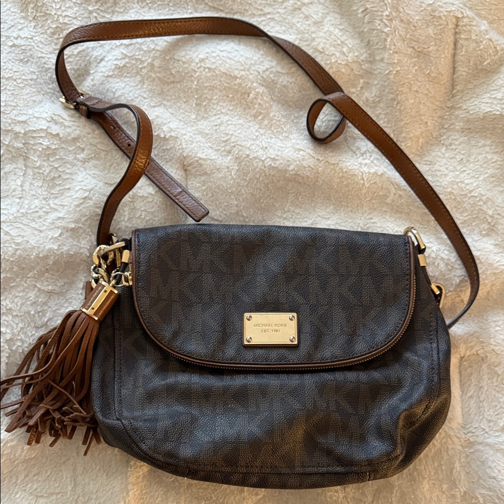 Michael Kors Crossbody